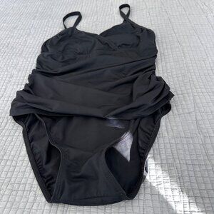 Lauren Ralph Lauren Swimsuit Womens 10‎ One-Piece Swimsuit Classic Flattering